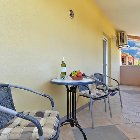 Apartamento Mladenka 1721