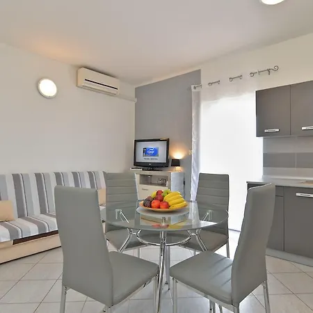 Apartmán Mladenka 1721 *