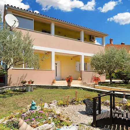 Apartmán Mladenka 1721 *